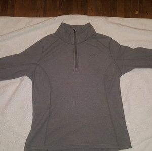 The North face sweater